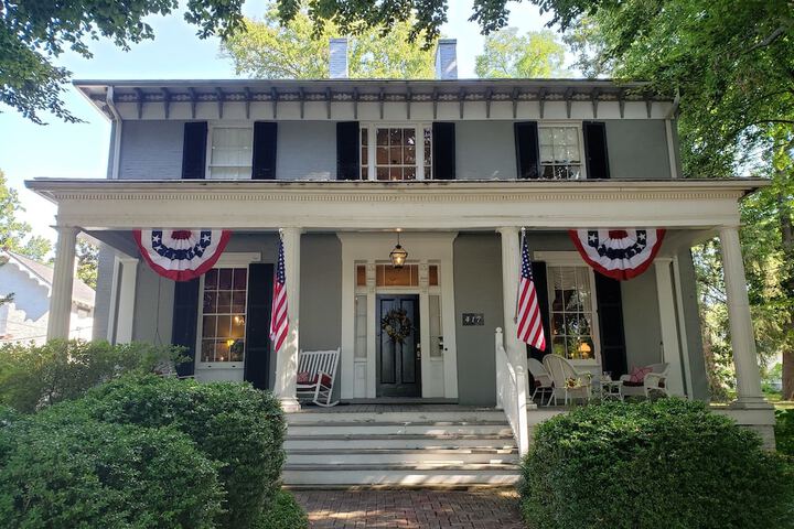 The Carriage Inn B & B