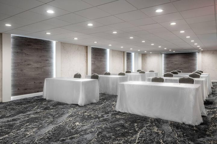 The Volare an Ascend Collection Hotel