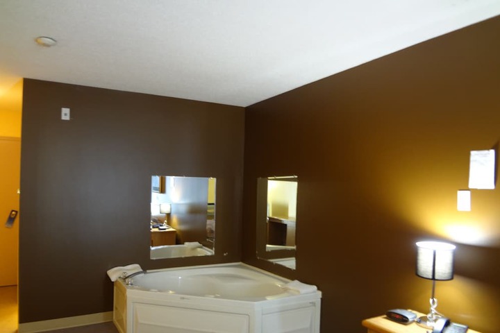 Room 20 of 63