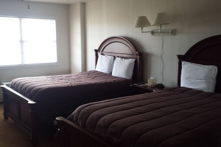 Shore Stay Suites