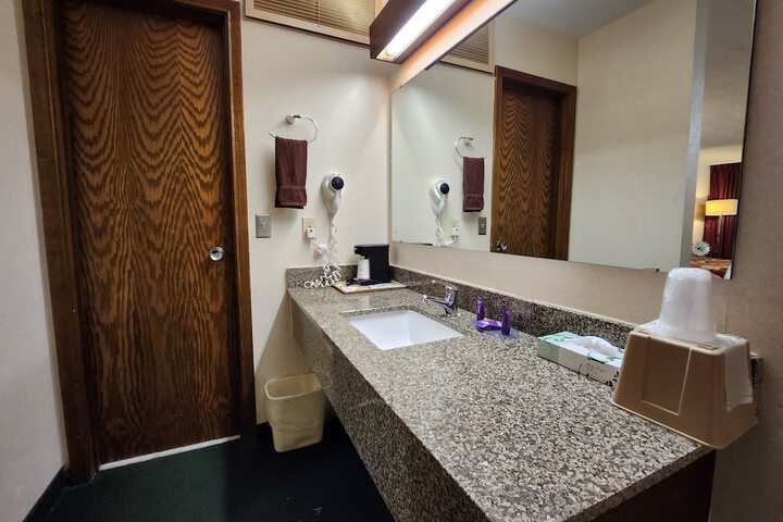 Room 15 of 69
