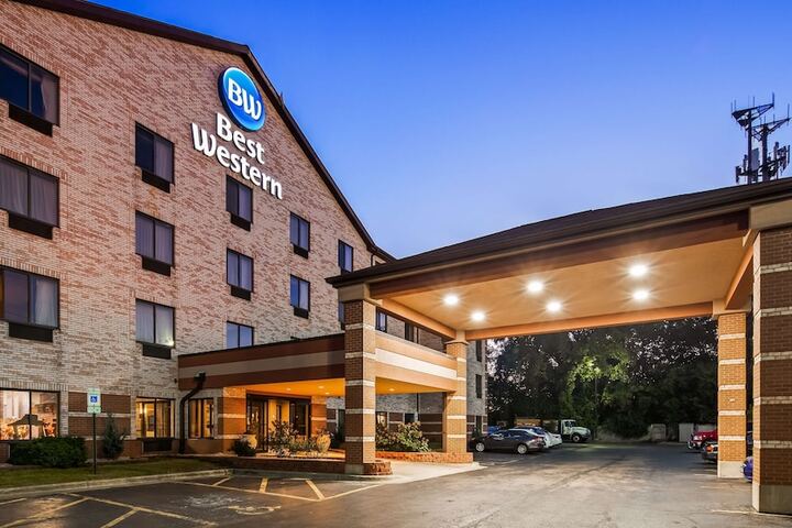 Hotel 2 of 21