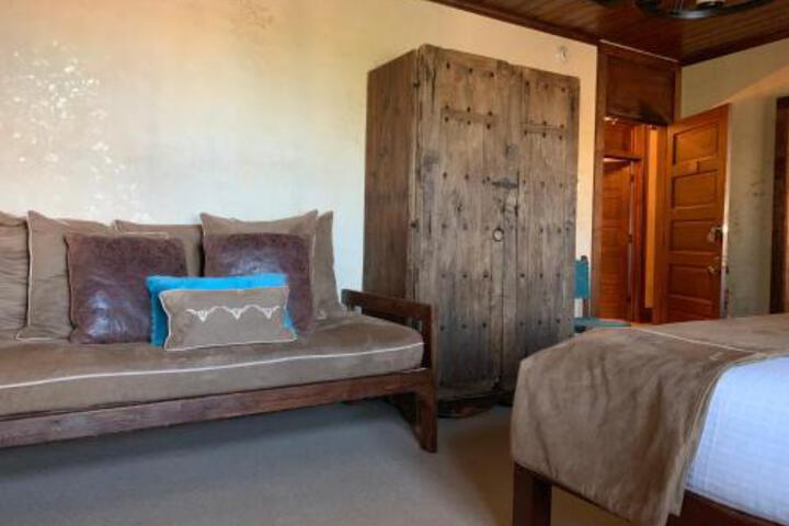 Gage Hotel