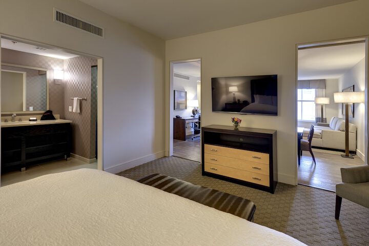 Room 91 of 108