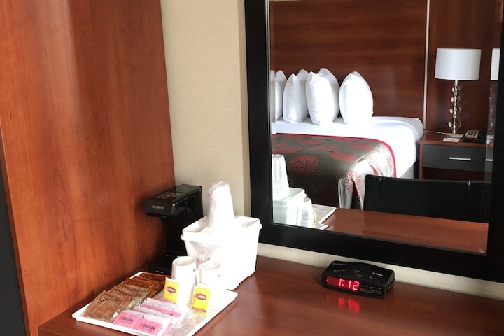 Room 19 of 30