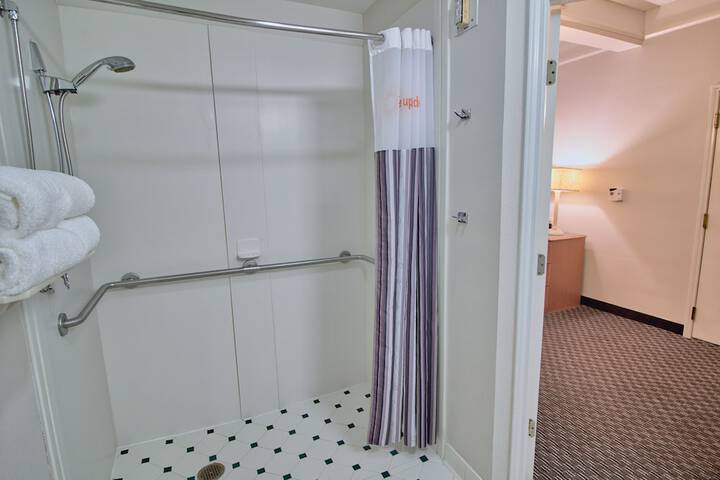Room 39 of 53