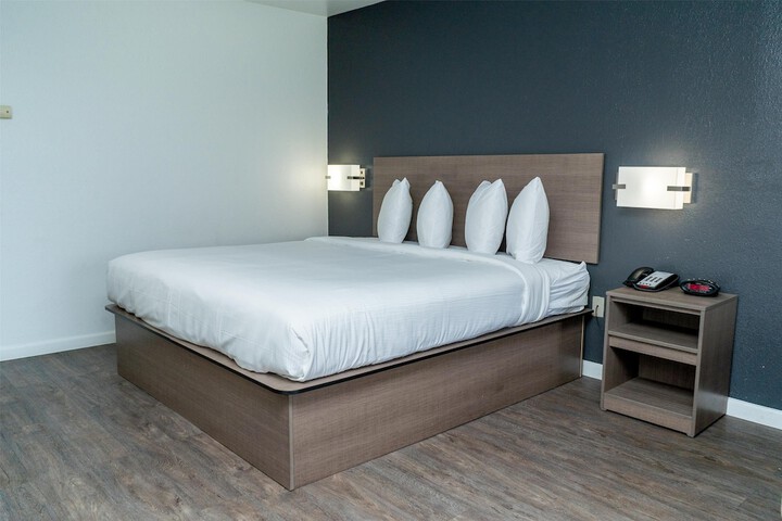 Americas Best Value Inn Donaldsonville