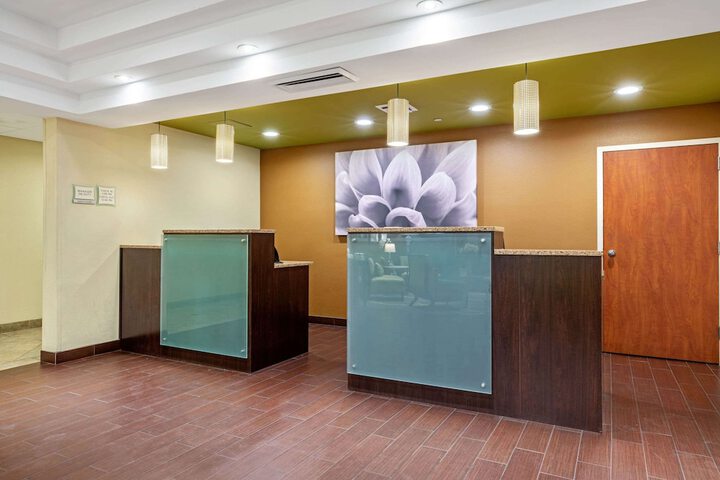 Hotel Interior 18 of 51