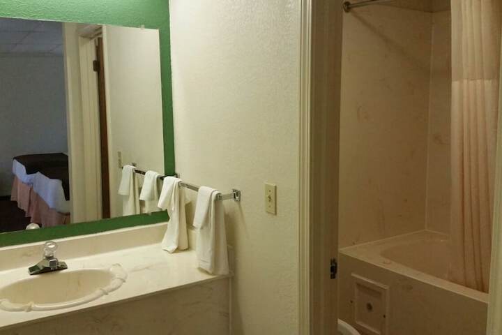 Room 31 of 42
