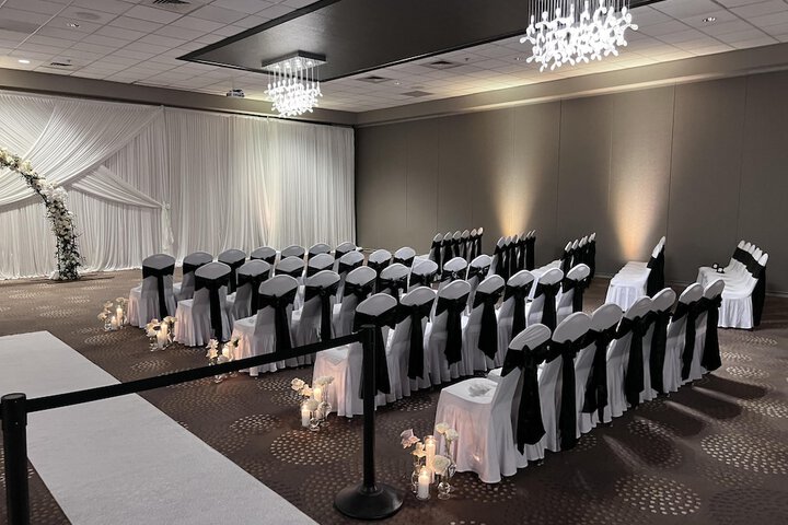 DoubleTree by Hilton Hotel Bloomington