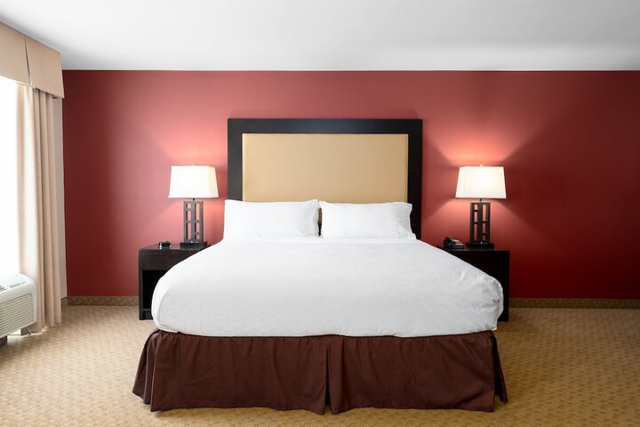 Room 31 of 65