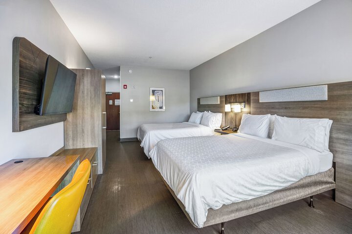 Holiday Inn Express & Suites Jacksonville - Atlantic Beach by IHG