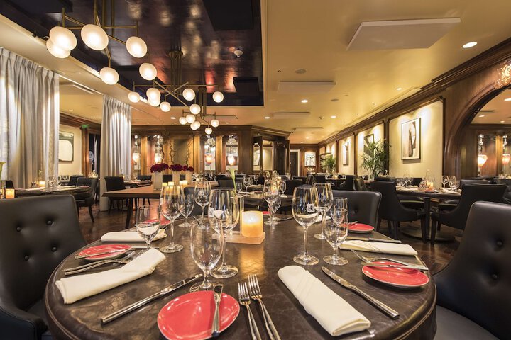 Dining 48 of 68