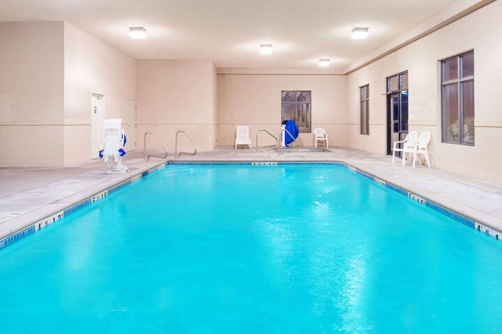 Pool 2 of 39