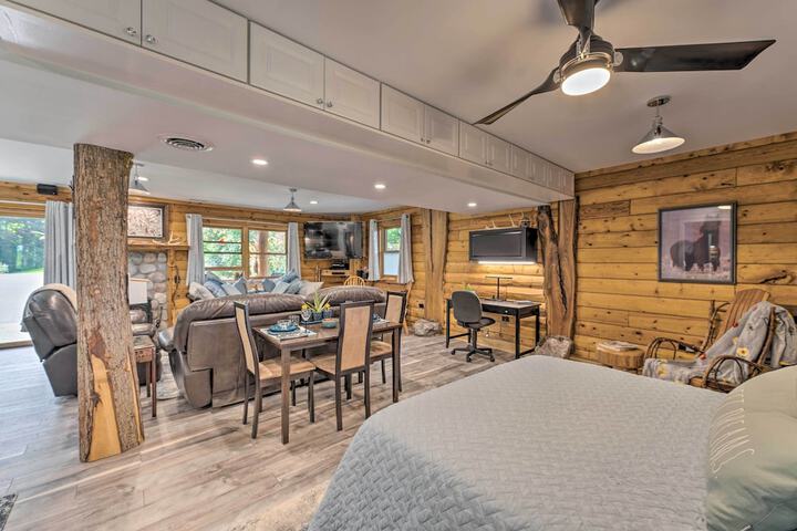 Cozy Wisconsin Studio 11 Mi to Lake Geneva!