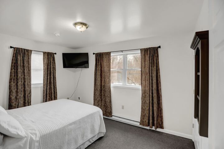 Room 14 of 73