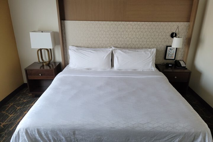 Holiday Inn & Suites Wausau-Rothschild by IHG