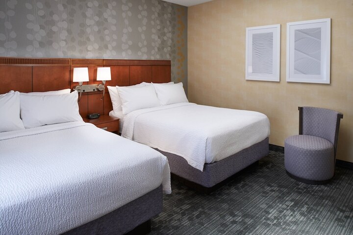 Room 17 of 31