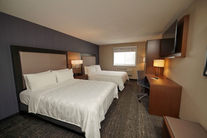 Room 51 of 70