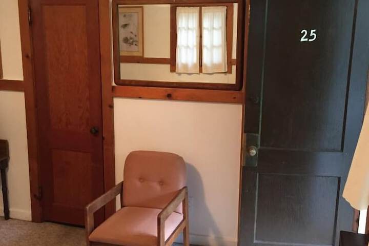 Room 43 of 50