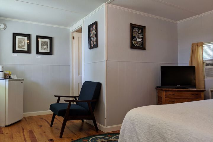 Harwood Hill Motel
