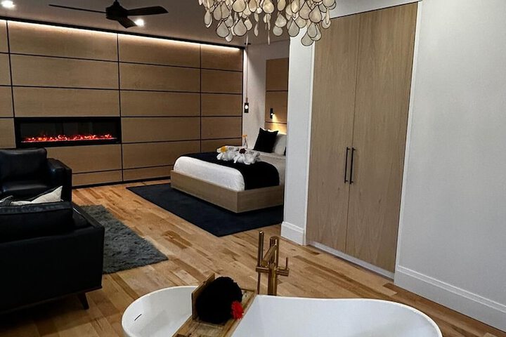 Room 65 of 110