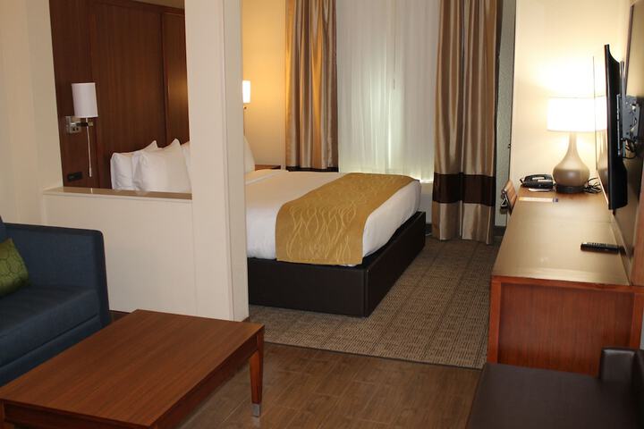 Room 30 of 44