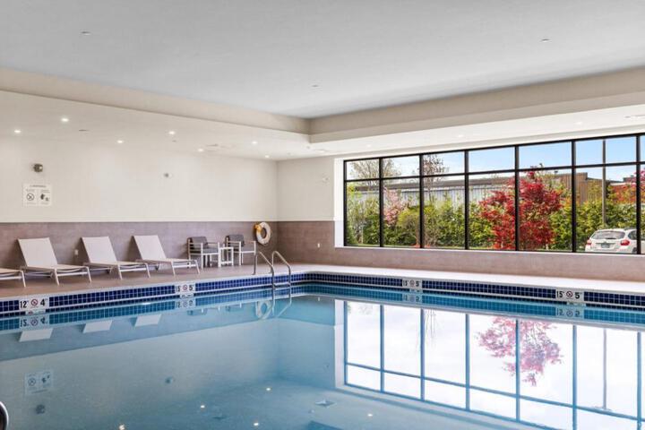 Even Manchester Airport by IHG