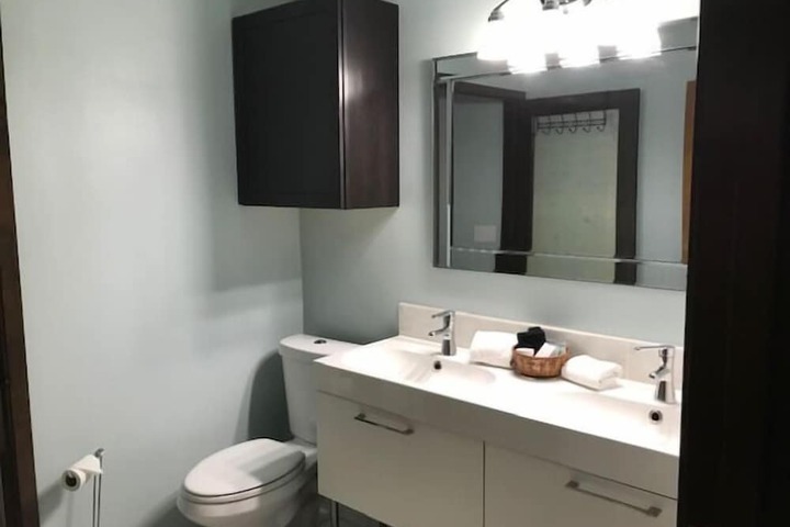 Room 36 of 89