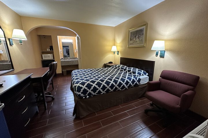 Room 46 of 51