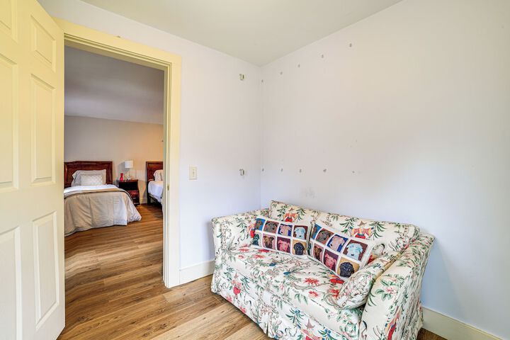 Quiet Owego Getaway Near Main Street & Riverwalk!