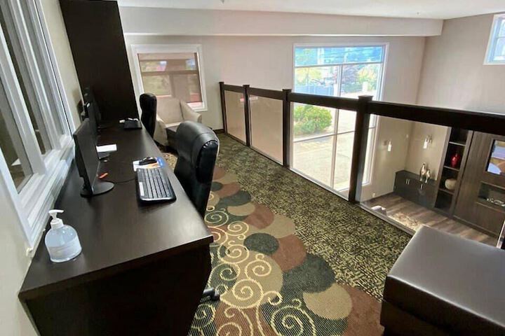 Best Western Plus Osoyoos Hotel & Suites