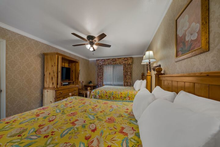 Room 12 of 34