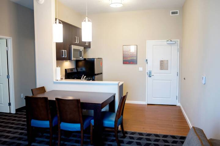 Room 17 of 51