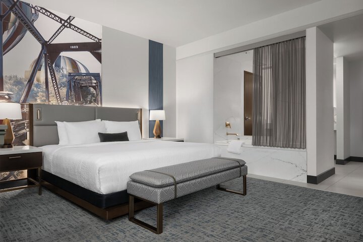 Hotel 43