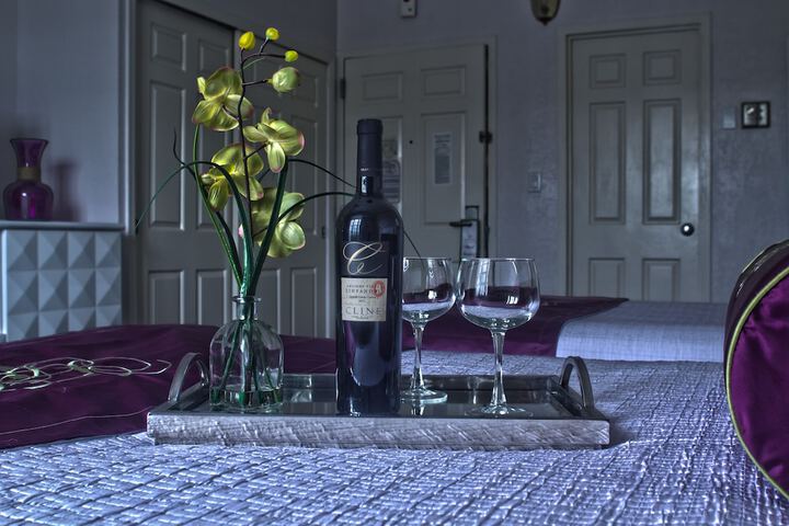 The Roslyn Tapestry Collection by Hilton