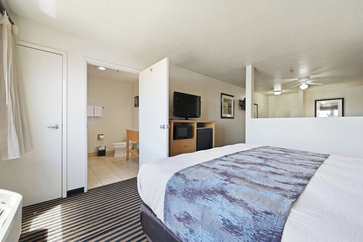 Best Western Plus Executive Inn & Suites