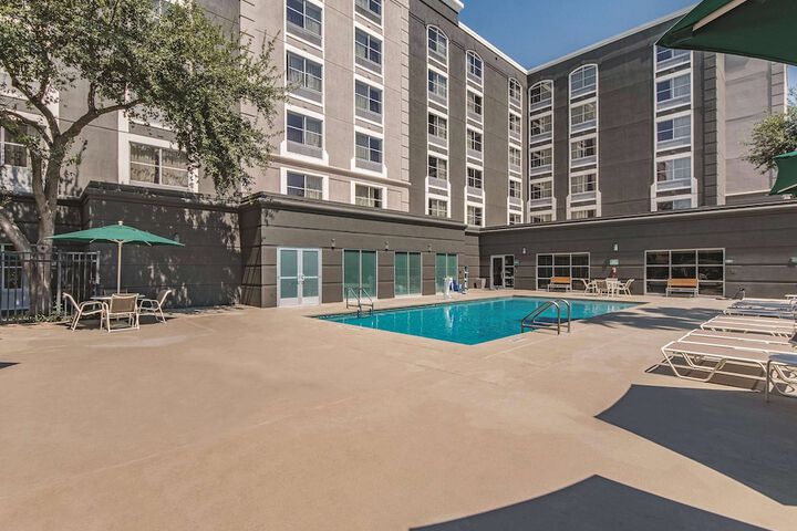 Pool 6 of 47