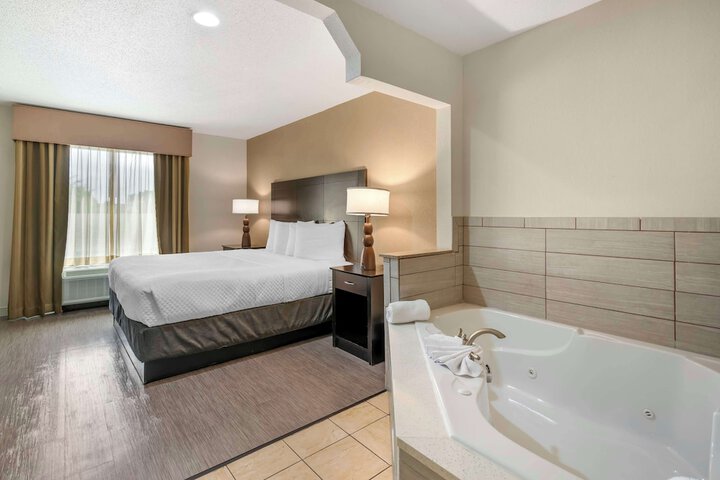 Best Western Suites