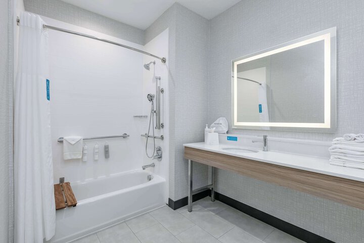 Hampton Inn & Suites Shenandoah The Woodlands Tx