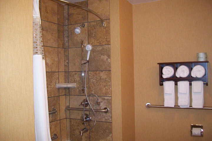 Room 16 of 46