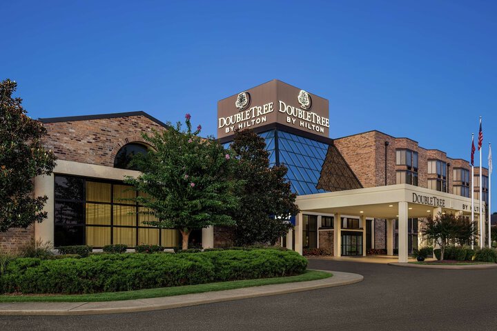 Hotel 2 of 68