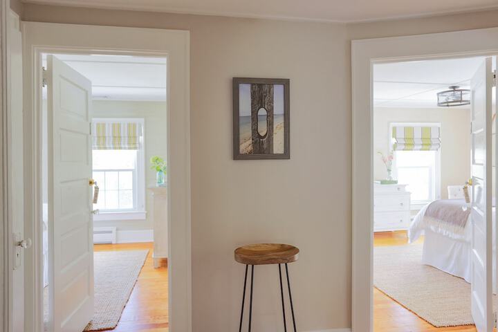 Room 14 of 22