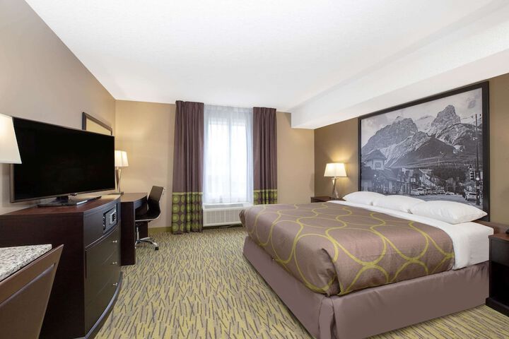 Super 8 by Wyndham Canmore