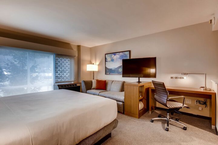 Hyatt Place Keystone / Dillon