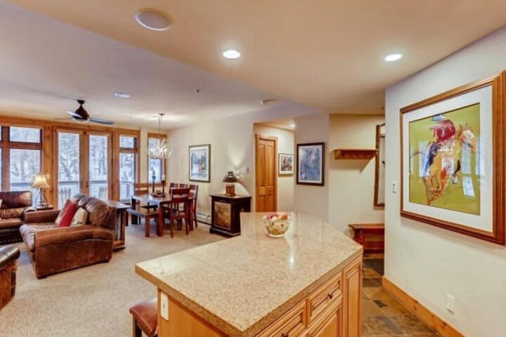 Premier 2 Bedroom Ski in Ski out Vacation Rental at the Timbers With the Best Access to Skiing in Keystone