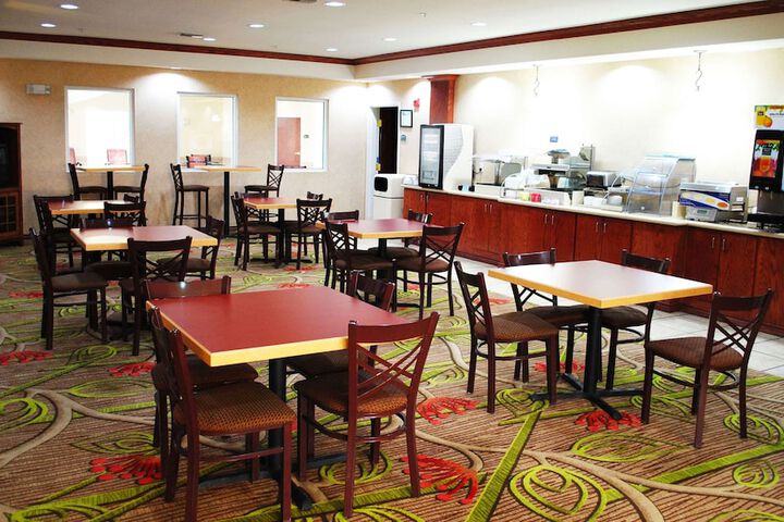 Magnuson Hotel Commerce