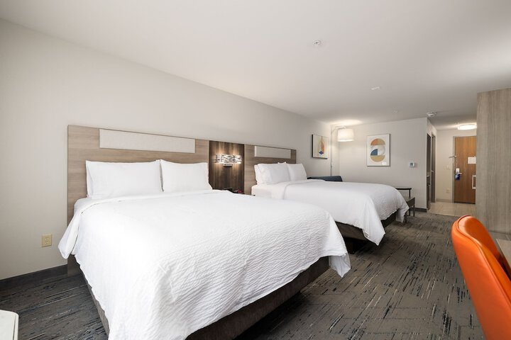 Holiday Inn Express Jourdanton - Pleasanton by IHG