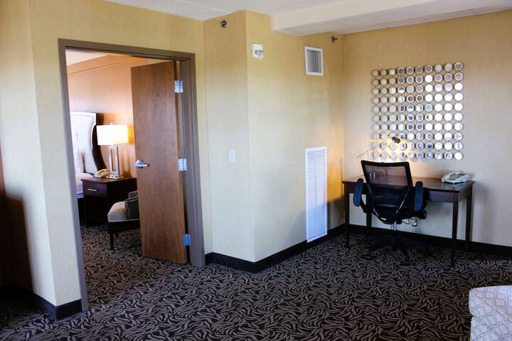 Room 28 of 88
