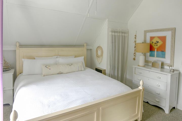 Room 10 of 50